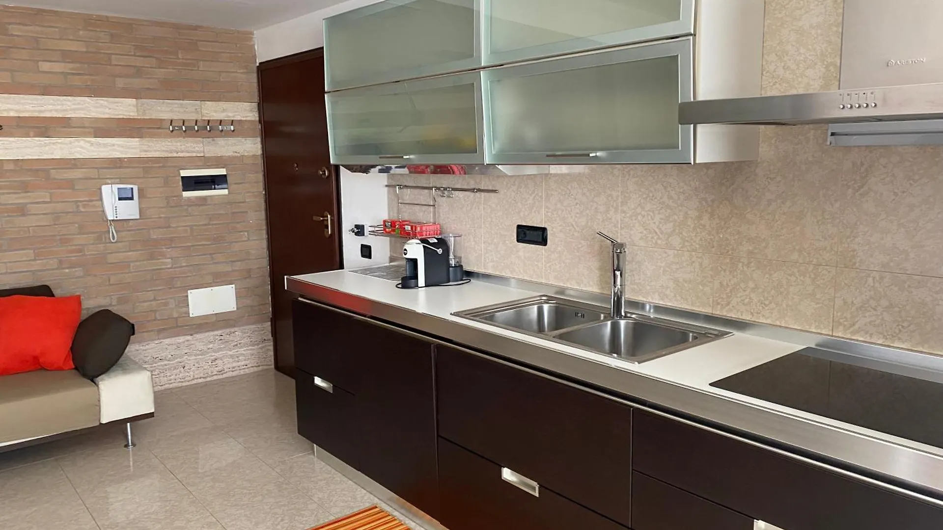 Casa Tharros I.U.N. R7621 Διαμέρισμα Οριστάνο